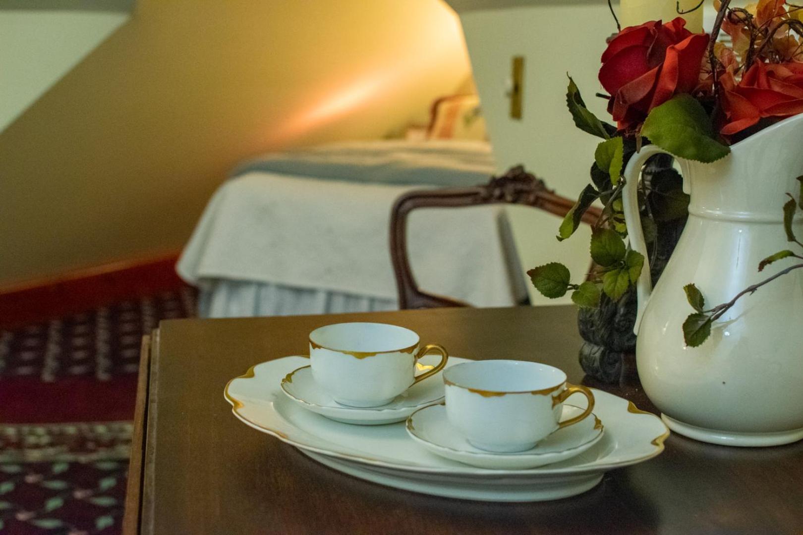 The Nauvoo Grand Bed & Breakfast Екстер'єр фото